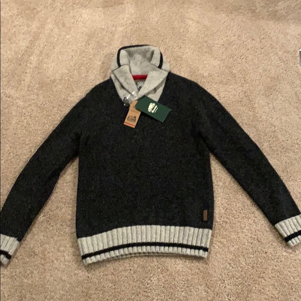 Roots cabin shawl men’s sweater